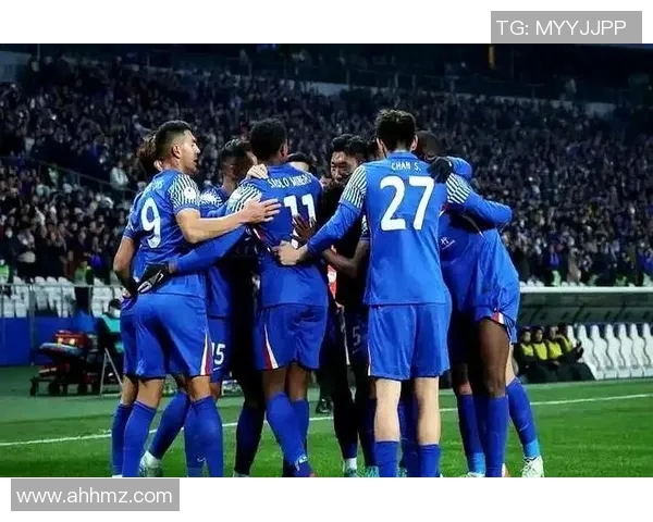 申花与蔚山现代激战正酣直播盛况全程回顾与精彩分析